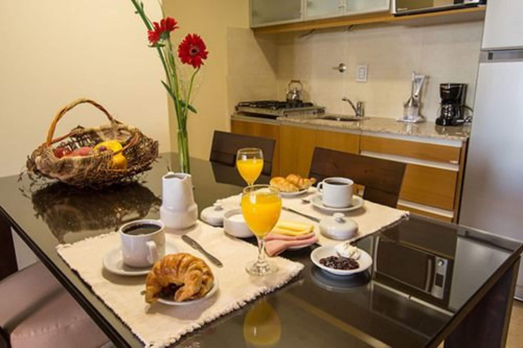 Los Robles Apart & Spa Bariloche Zewnętrze zdjęcie