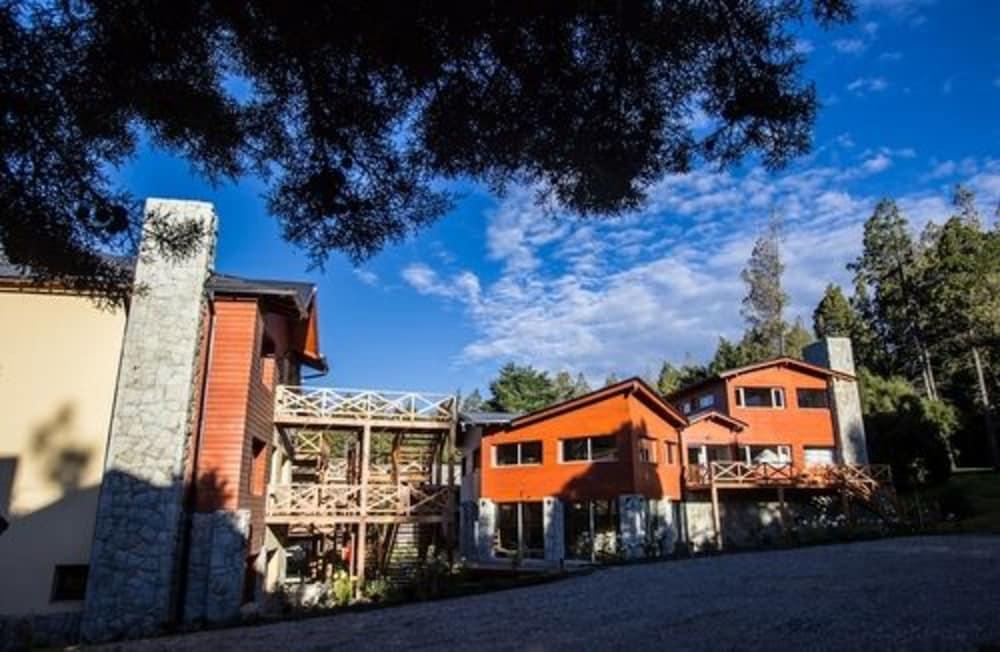Los Robles Apart & Spa Bariloche Zewnętrze zdjęcie