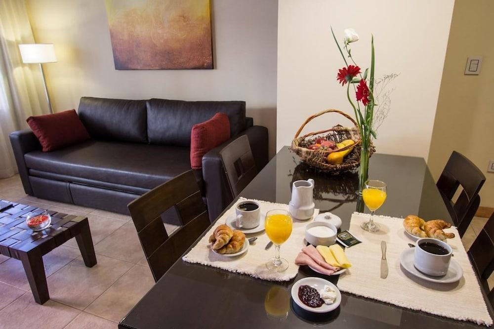 Los Robles Apart & Spa Bariloche Zewnętrze zdjęcie