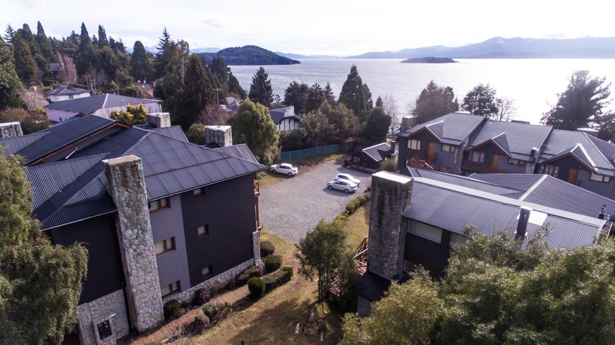 Los Robles Apart & Spa Bariloche Zewnętrze zdjęcie