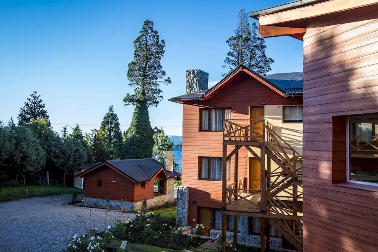 Los Robles Apart & Spa Bariloche Zewnętrze zdjęcie