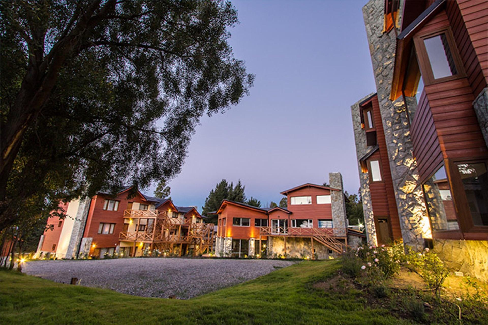 Los Robles Apart & Spa Bariloche Zewnętrze zdjęcie