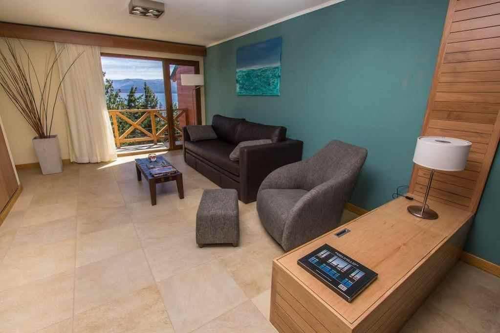 Los Robles Apart & Spa Bariloche Zewnętrze zdjęcie